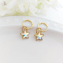 Cargar imagen en el visor de la galería, Aretes estrella boreal Swarovski
