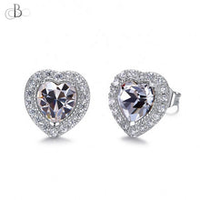 Cargar imagen en el visor de la galería, Aretes corazón brillante con cristales Swarovski
