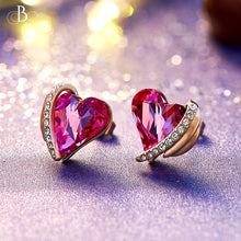 Cargar imagen en el visor de la galería, Corazones alados con cristales Swarovski