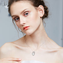Cargar imagen en el visor de la galería, Collar candado corazón y llave con cristales Swarovski