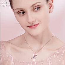 Cargar imagen en el visor de la galería, Collar libélula con cristales Swarovski