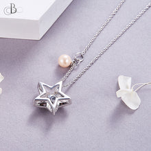 Cargar imagen en el visor de la galería, Collar estrella brillante con perla y cristales Swarovski