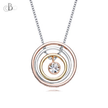 Cargar imagen en el visor de la galería, Collar aros de tres oros con cristal Swarovski