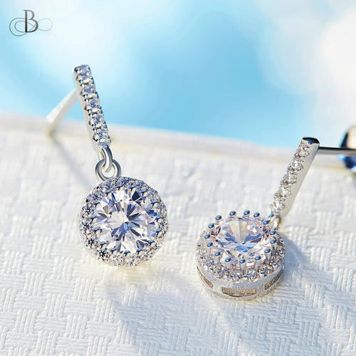 Aretes de plata punto de luz colgante con cristales Swarovski