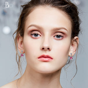 Aretes flor de plata brillante con cristales Swarovski