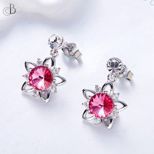 Aretes flor de plata brillante con cristales Swarovski