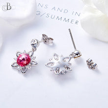 Cargar imagen en el visor de la galería, Aretes flor de plata brillante con cristales Swarovski