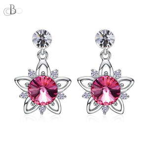 Aretes flor de plata brillante con cristales Swarovski