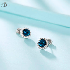 Aretes de plata punto de luz enmarcado con cristales Swarovski