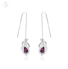 Cargar imagen en el visor de la galería, Aretes colgantes de plata color amatista de pluma con cristales Swarovski