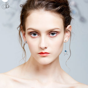 Aretes colgantes de estrella brillante con cristales Swarovski