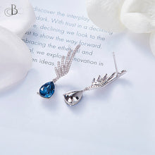 Cargar imagen en el visor de la galería, Aretes de plata alas de ángel con cristales Swarovski