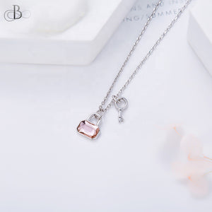Collar de plata candado y llave con cristales Swarovski