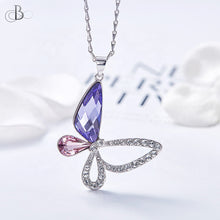 Cargar imagen en el visor de la galería, Collar de plata mariposa con cristales Swarovski y cadena de plata