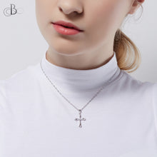 Cargar imagen en el visor de la galería, Collar de plata cruz de plata con cristales Swarovski