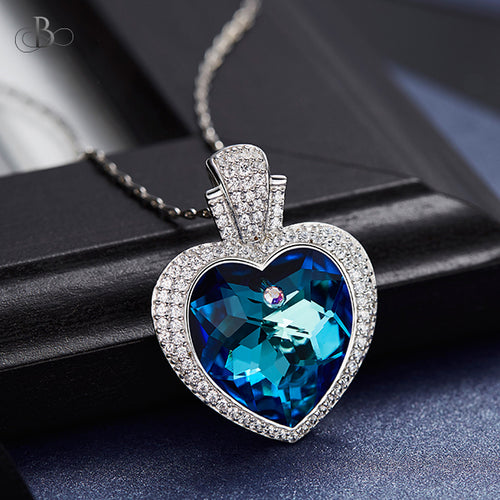 Collar corazón azul zafiro con cristales Swarovski