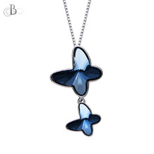 Cargar imagen en el visor de la galería, Collar de plata mariposas azules con cristales Swarovski