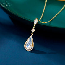 Cargar imagen en el visor de la galería, Collar de plata gota brillante con cristales Swarovski