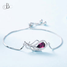 Cargar imagen en el visor de la galería, Pulsera de plata de pluma color amatista con cristales Swarovski
