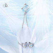 Cargar imagen en el visor de la galería, Pulsera de plata pareja de cisnes con cristales Swarovski