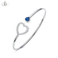 Cargar imagen en el visor de la galería, Puñera de plata corazones brillantes con cristales Swarovski