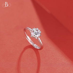 Anillo de compromiso Lisboa con diamante moissanita