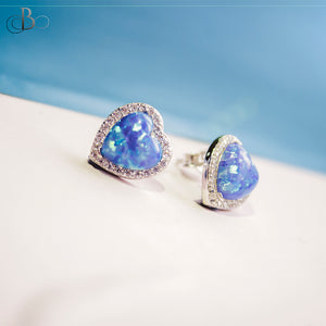 Aretes de plata corazones de ópalo