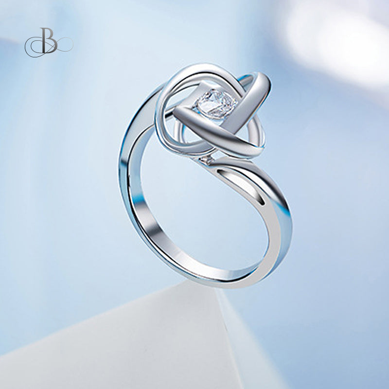 Anillo de plata solitario con cristal Swarovski