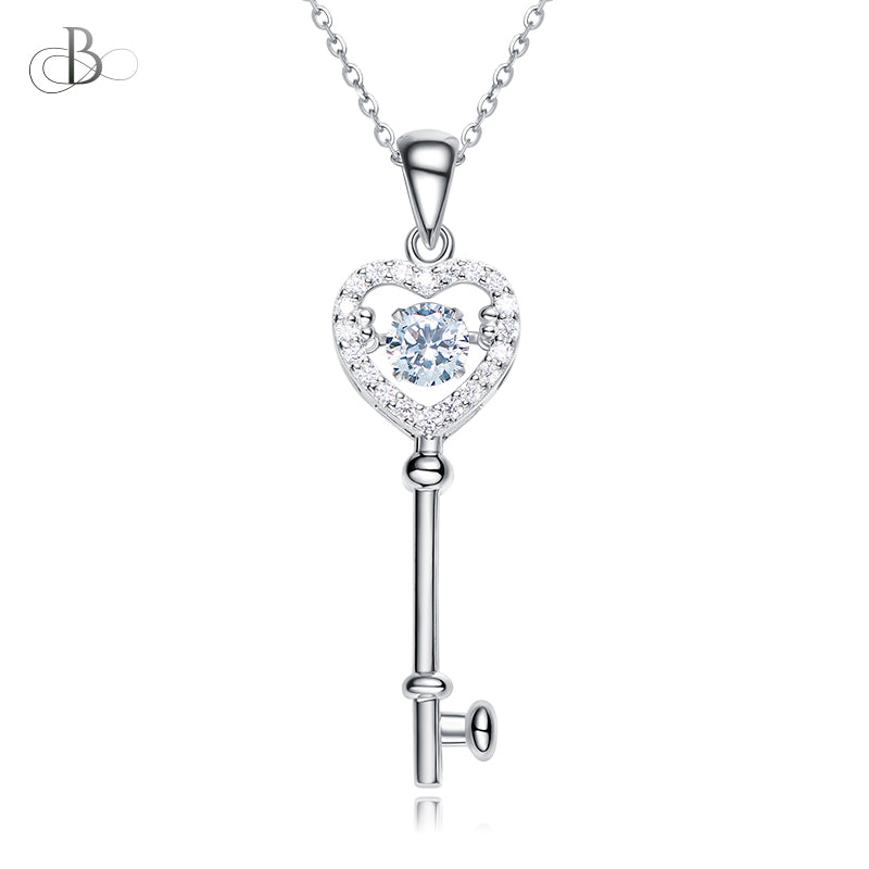 Collar de plata llave del corazón con zirconia danzante