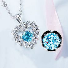 Cargar imagen en el visor de la galería, Collar de plata corazón con zirconia danzante y cristales Swarovski